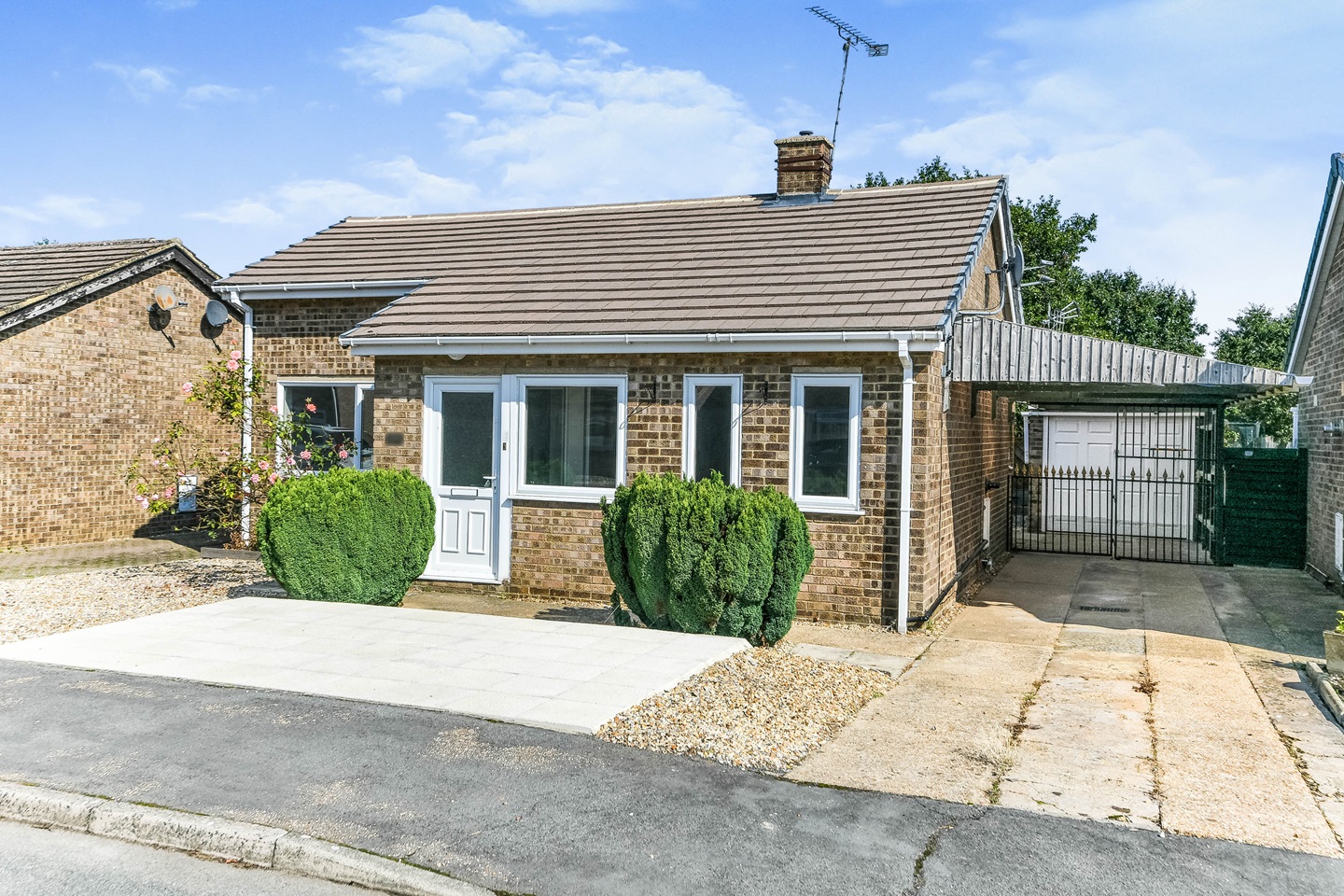 Narborough, King's Lynn 2 Bed Bungalow, Old Vicarage Park, PE32 To