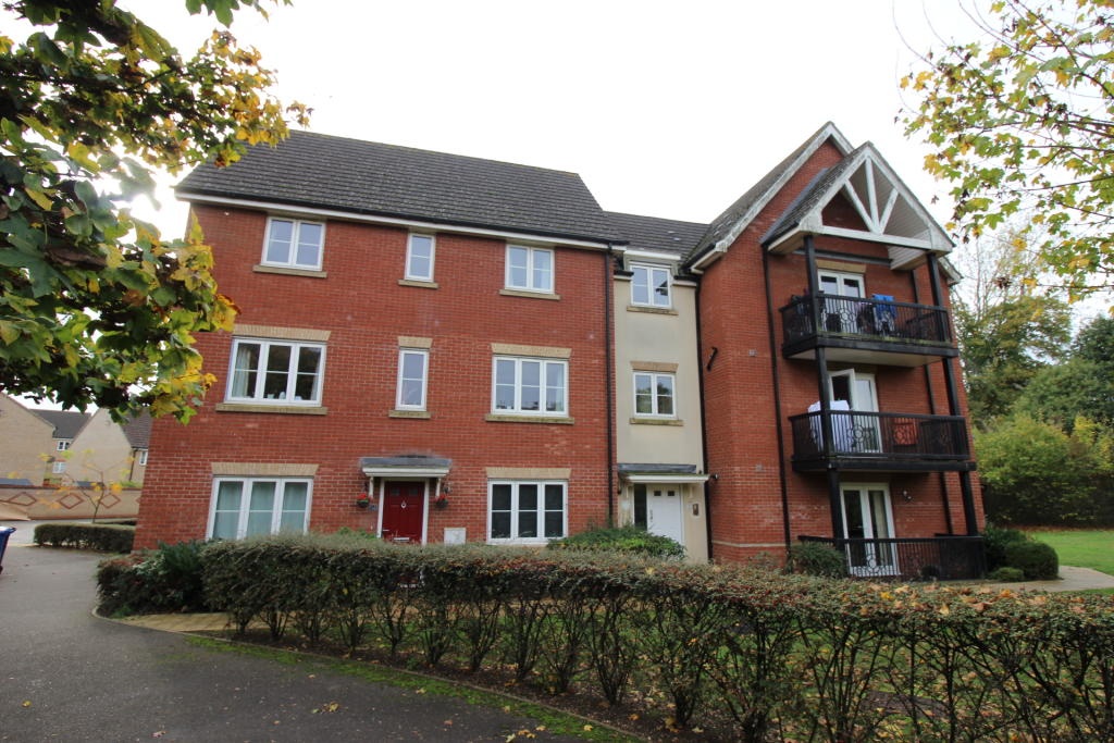 Ipswich 2 Bed Flat, Worsdell Close, IP2 To Rent Now for £860.00 p/m