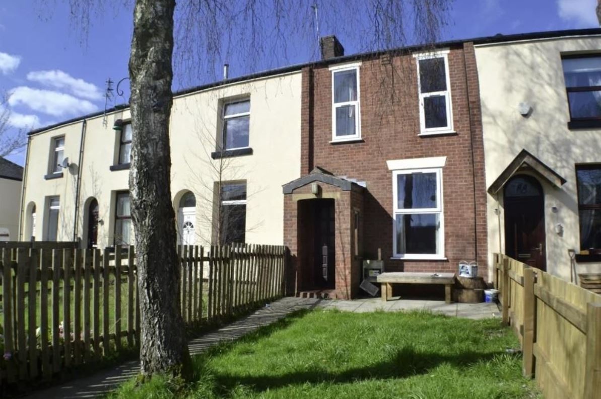 Rochdale 2 Bed Terraced House, Partington Street, OL11 To Rent Now