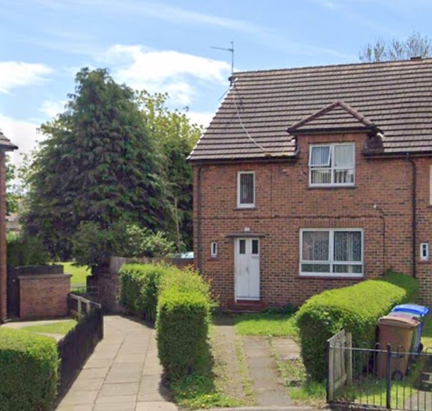 Ayr 3 Bed SemiDetached House, Dalmilling Crescent, KA8 To Rent Now