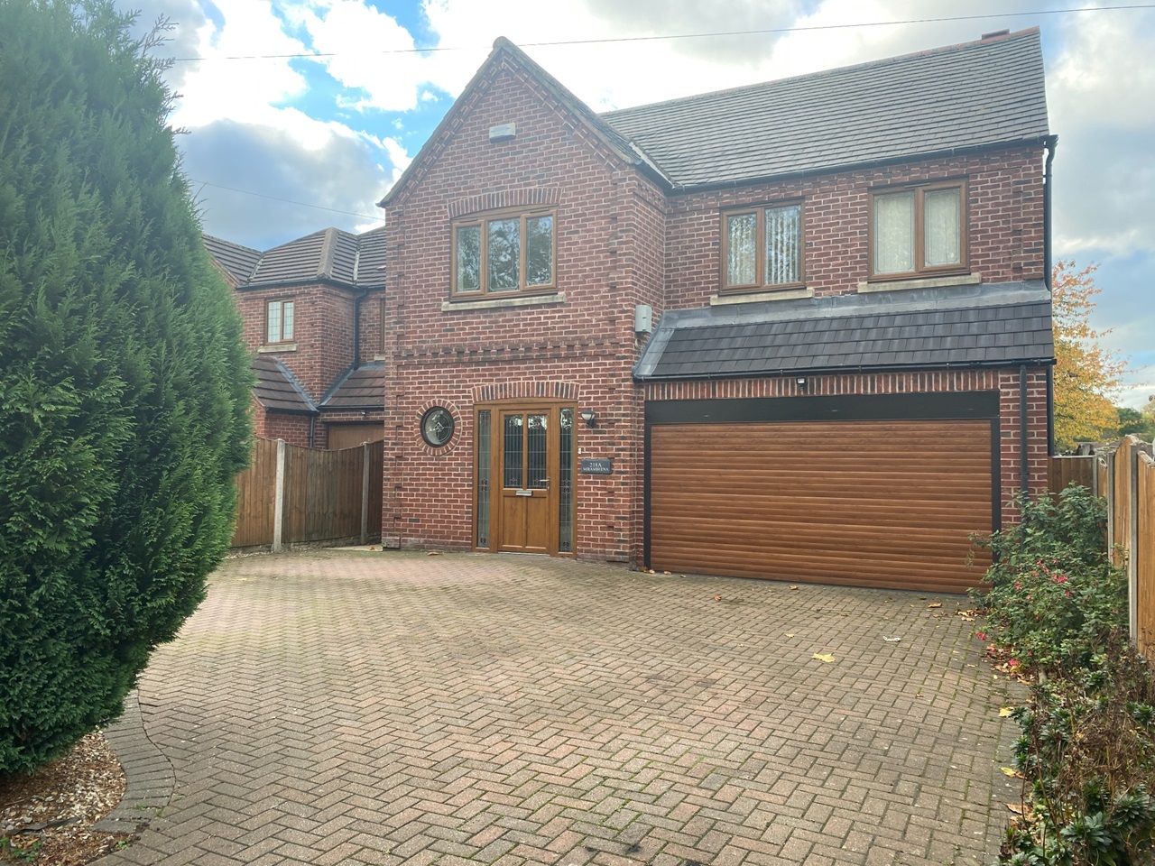 Hucknall, Nottingham 4 Bed Detached House, Watnall Road, NG15 To