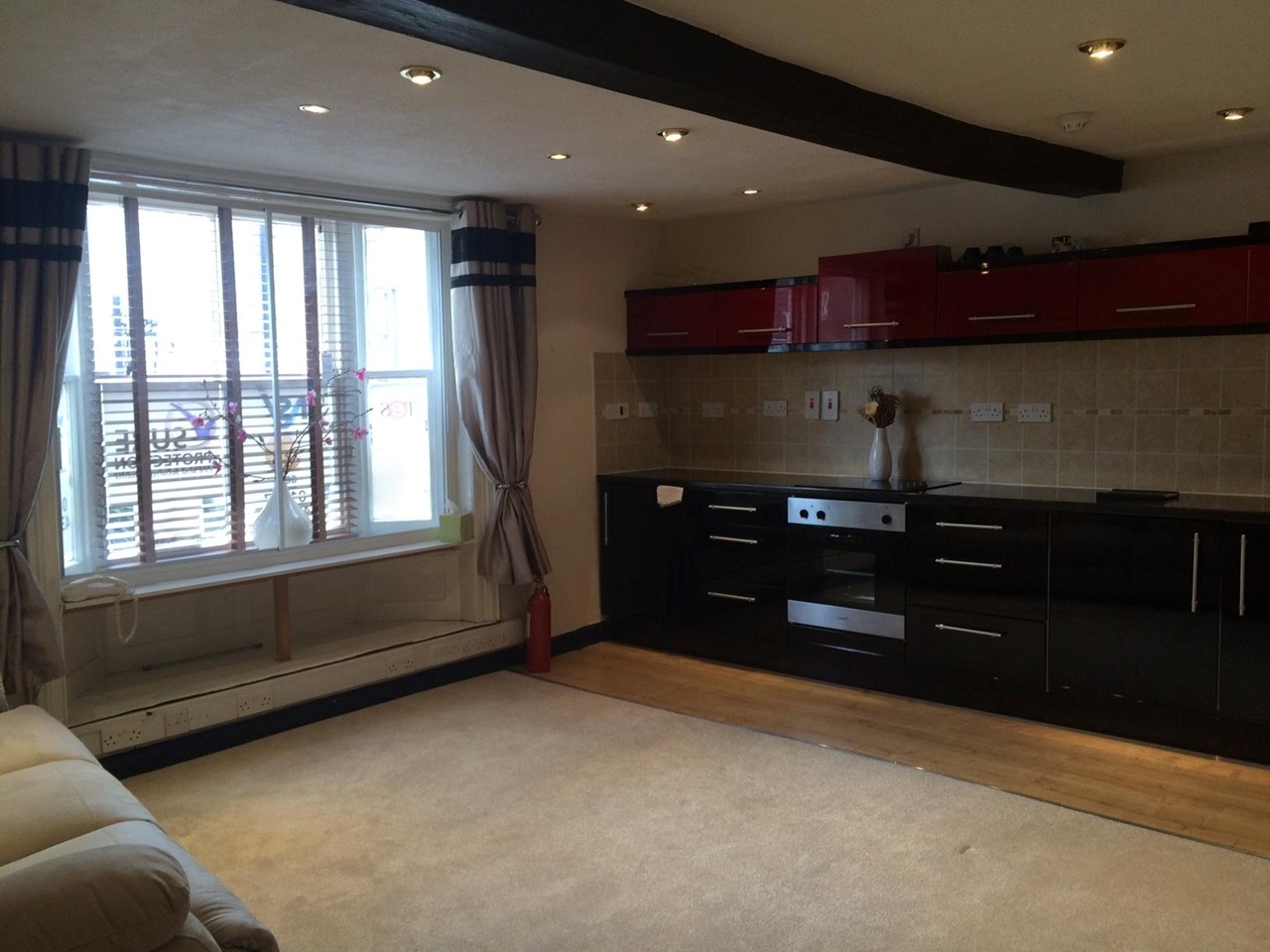 Towcester Studio Flat, Watling Street East, NN12 To Rent Now for £