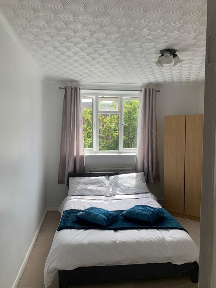 London Room in a Shared House, Mildmay House, SW15 To Rent Now for