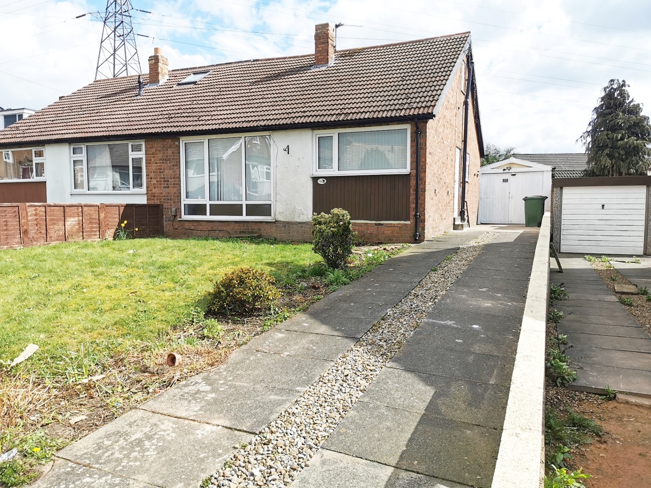 Pudsey 4 Bed Bungalow, Chatsworth Crescent, LS28 To Rent Now for £