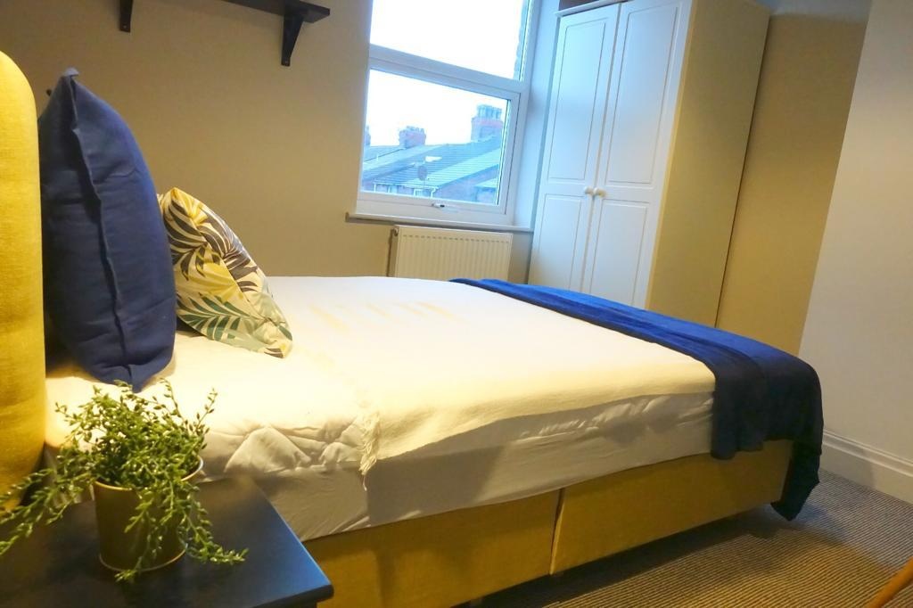 Liverpool Room in a Shared House, Elm Vale, L6 To Rent Now for £476