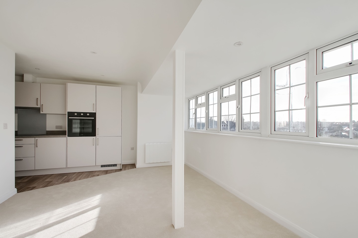 Gravesend 1 Bed Flat, Parrock Road, DA12 To Rent Now for £1,000.00 p/m