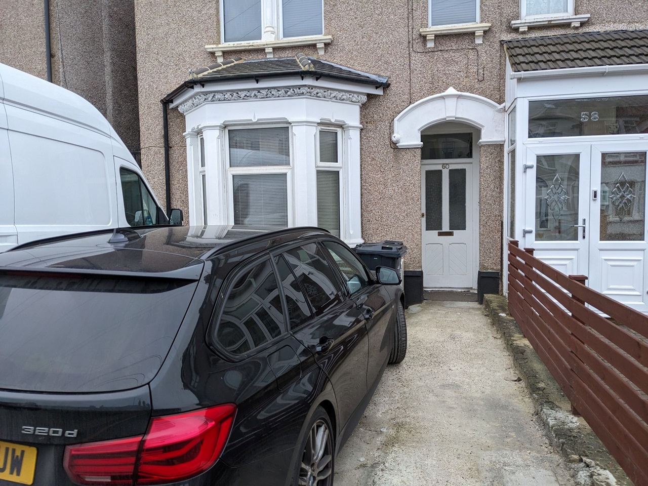 Ilford 3 Bed Flat, Thorold Road, IG1 To Rent Now for £2,000.00 p/m
