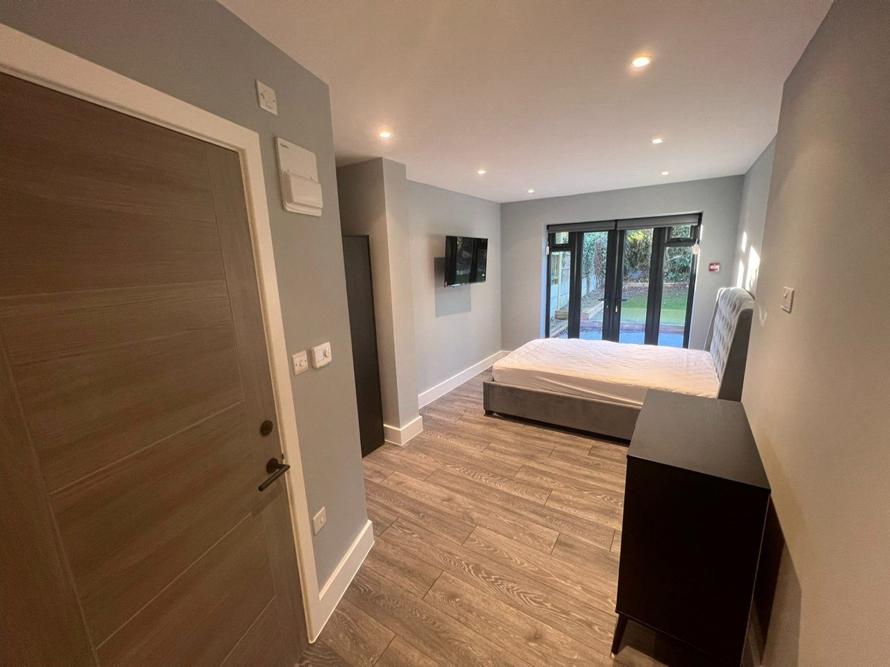 Harrow Room in a Shared House, Kenton Lane, HA3 To Rent Now for £