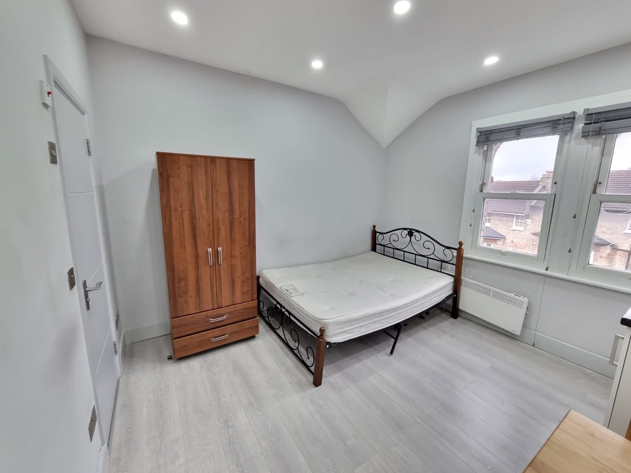 London Studio Flat, Norwood Crystal Palace Lambeth, SE19 To Rent