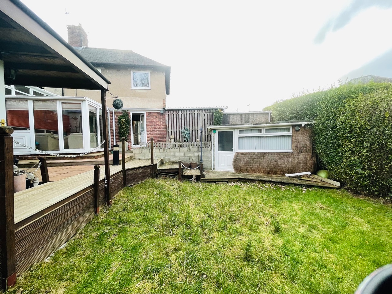 Sheffield 2 Bed SemiDetached House, Valentine Crescent, S5 To Rent