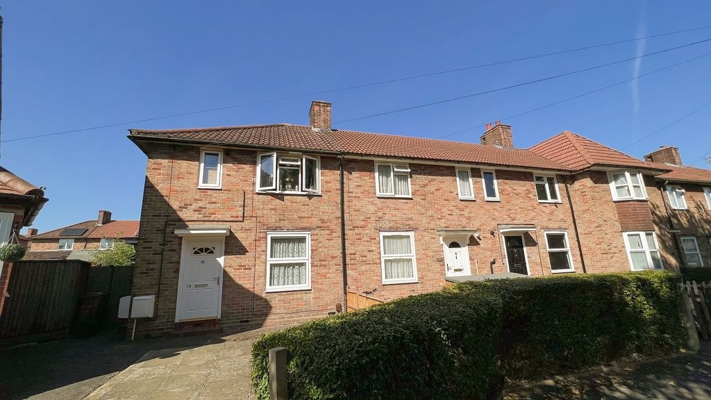 Flat Rent Carshalton at Scott Brown blog