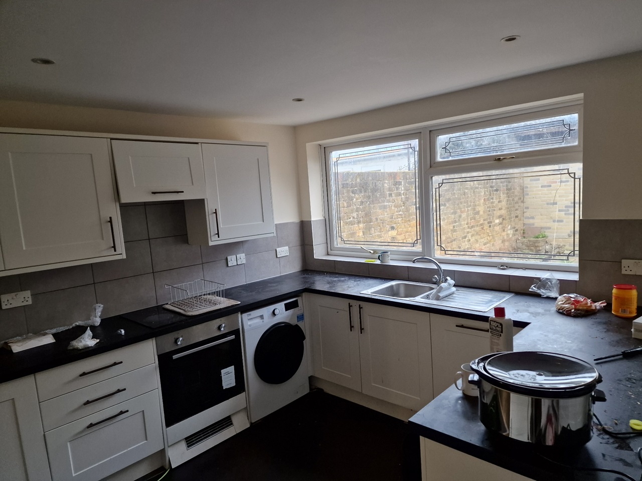 Tilbury 1 Bed Terraced House, Leicester Road, RM18 To Rent Now for