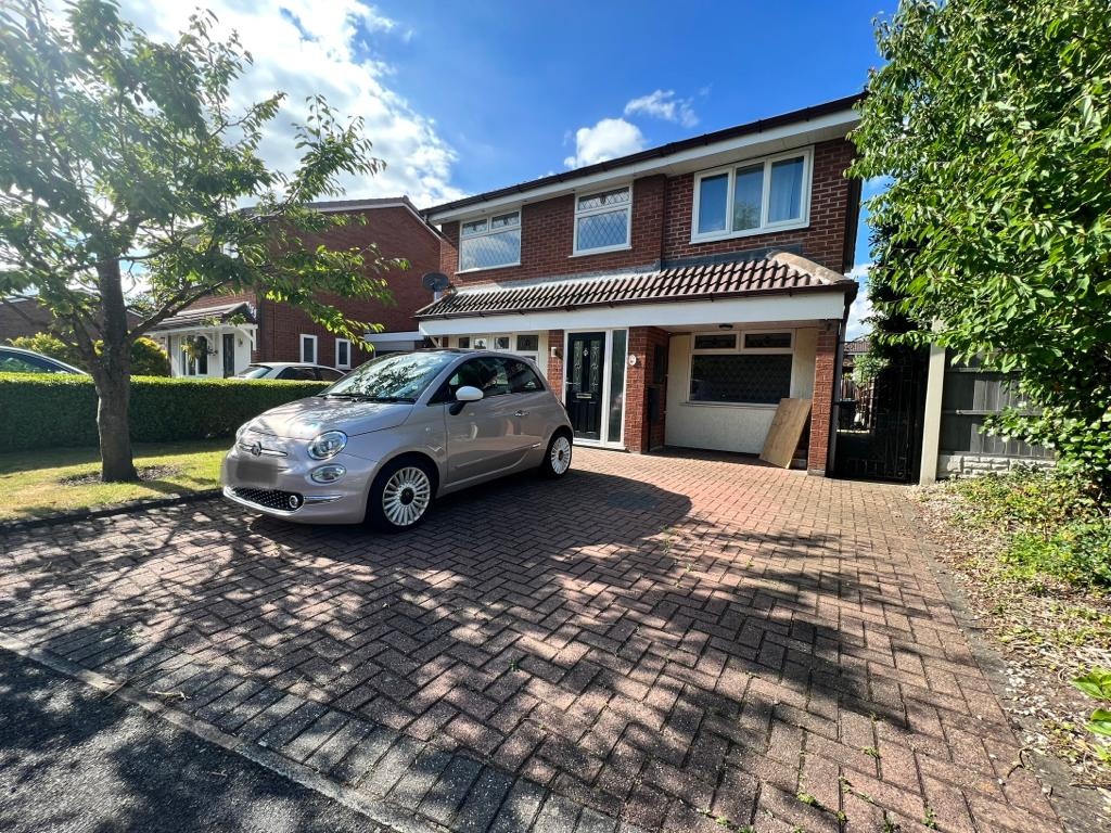Callands, Warrington 4 Bed Detached House, Cardigan Close, WA5 To
