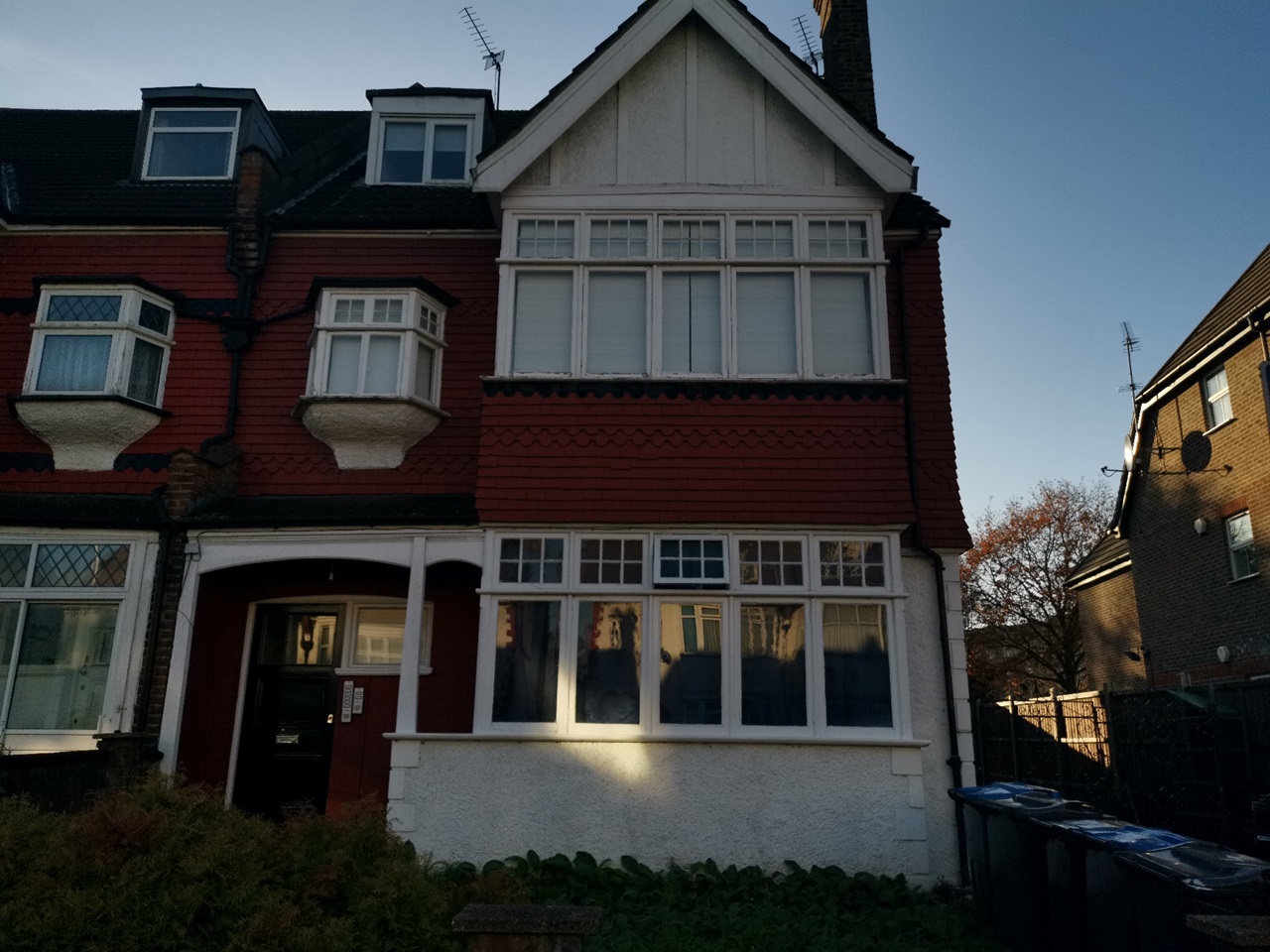 London Room in a Shared House, Norbury Crescent, SW16 To Rent Now for £650.00 p/m