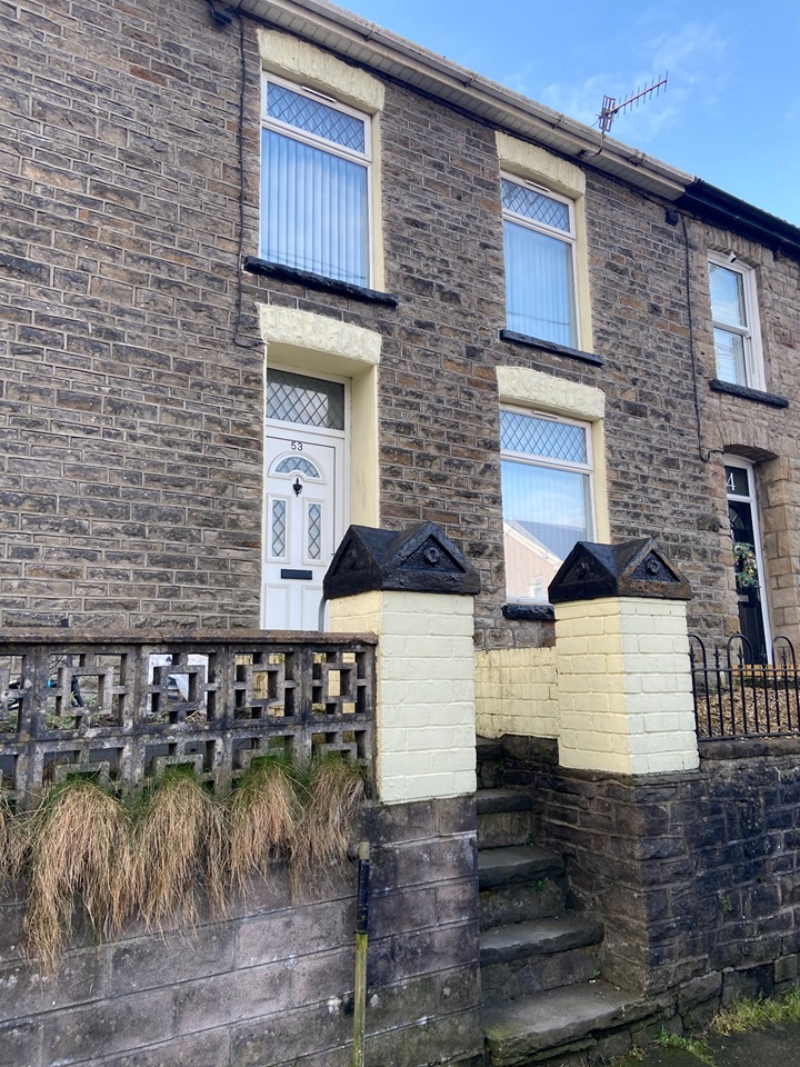 Porth 3 Bed Terraced House, Glynfach Road, CF39 To Rent Now for £