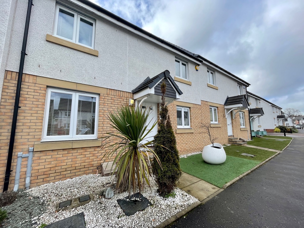 Kirkliston 3 Bed Terraced House, Pikes Pool Drive, EH29 To Rent Now