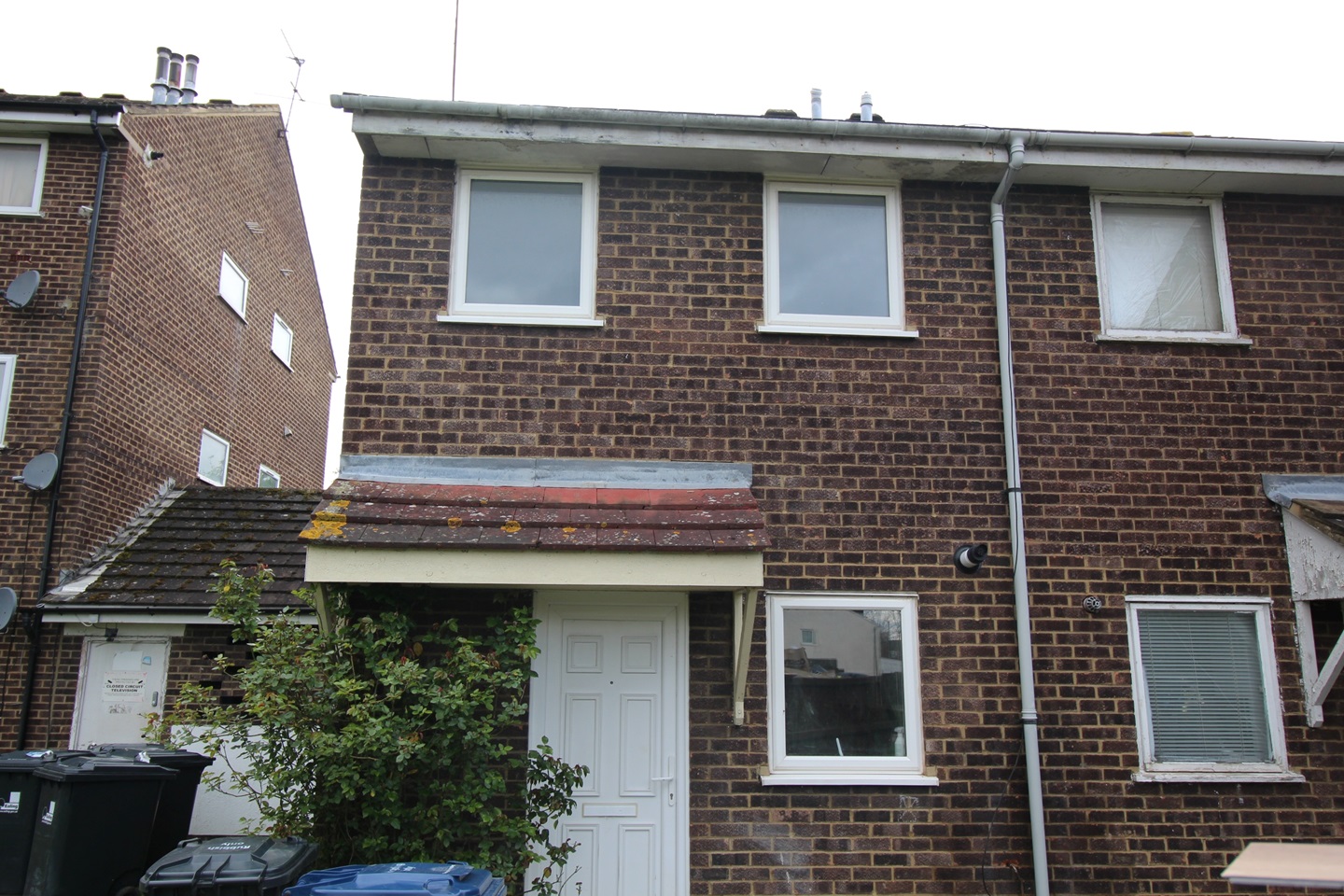 Northolt 2 Bed Terraced House, Hazelmere Road, UB5 To Rent Now for £1,550.00 p/m