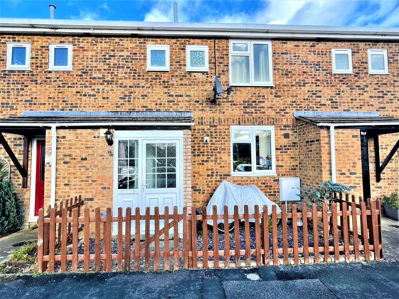 Kidlington 3 Bed Terraced House, Newport Close, OX5 To Rent Now for