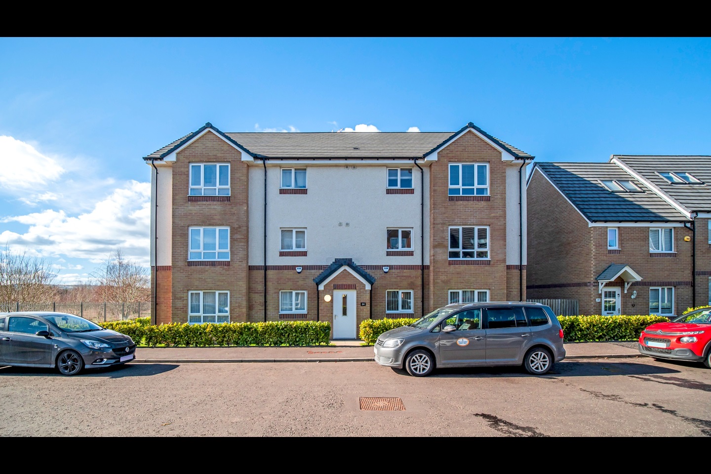 Glasgow 2 Bed Flat, Northwood Close, G43 To Rent Now for £1,050.00 p/m