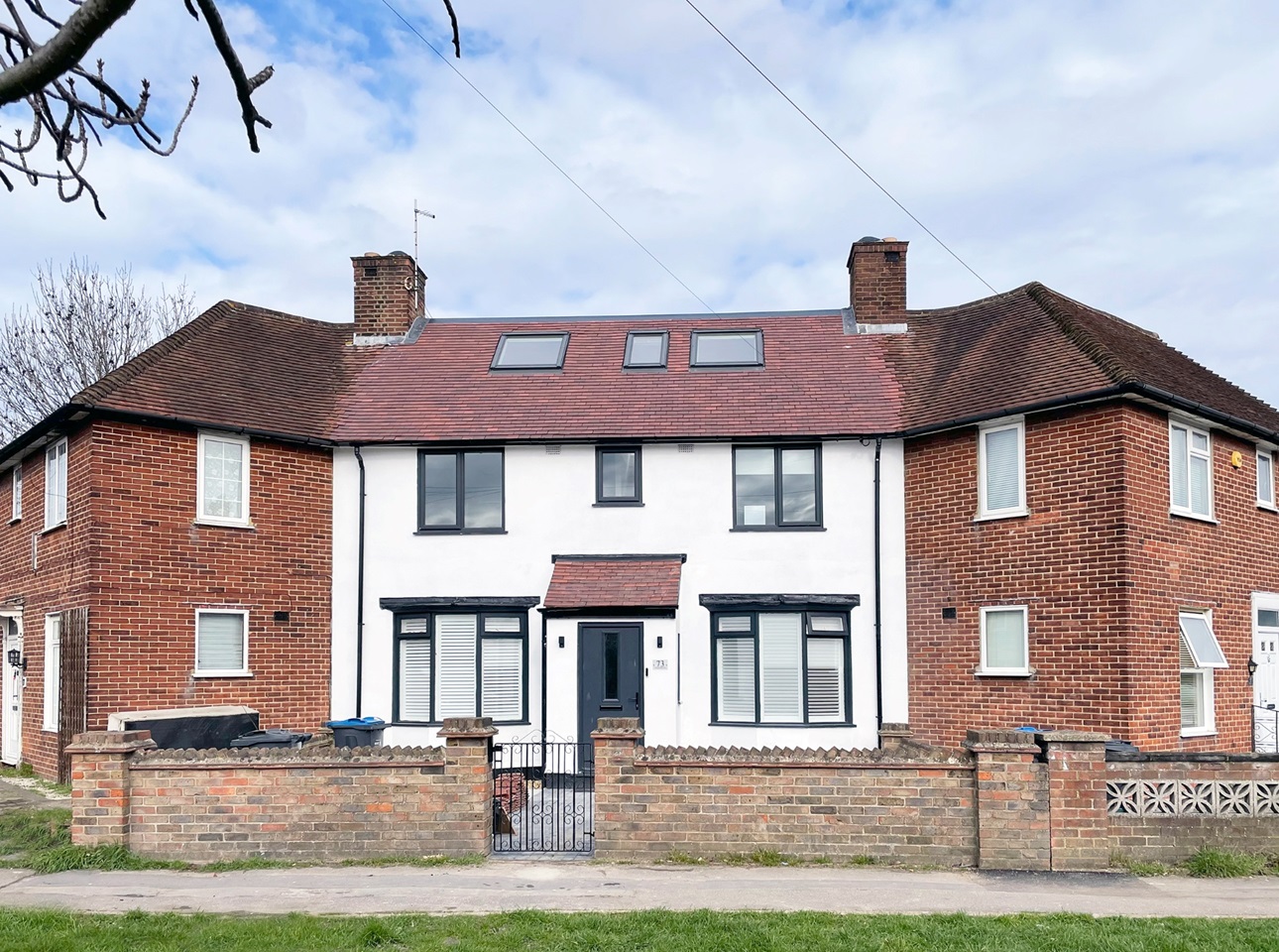 Morden Room in a Shared House, Abbotsbury Road, SM4 To Rent Now for