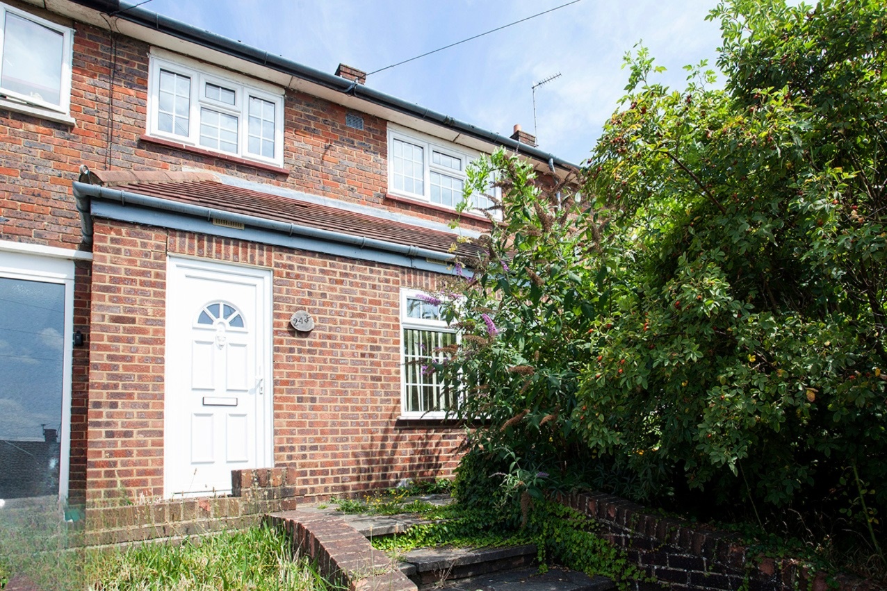 Borehamwood 3 Bed Terraced House, Gateshead Road, WD6 To Rent Now