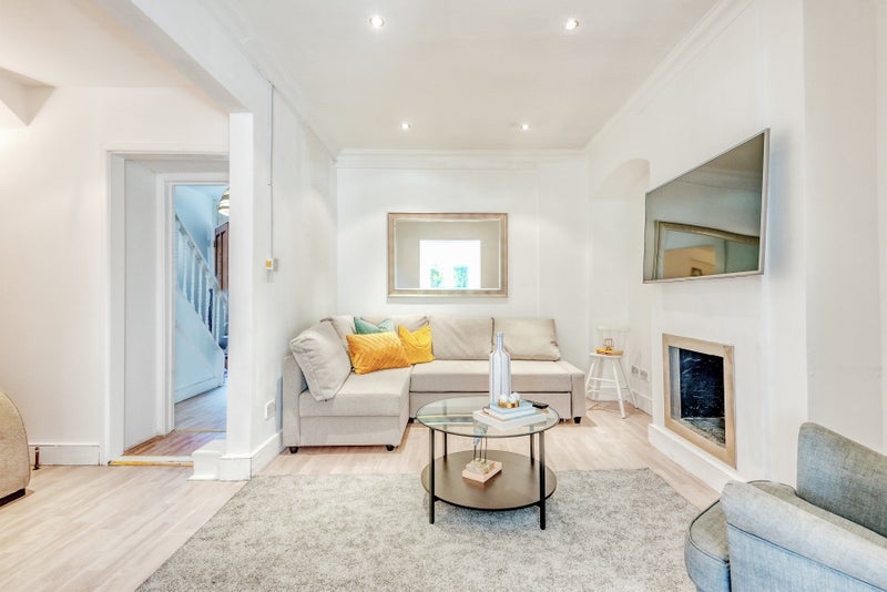 London Room in a Shared House, Sawley Road, W12 To Rent Now for £