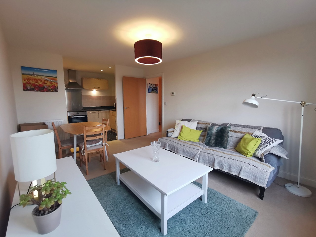 London 2 Bed Flat, Warburg Court, NW9 To Rent Now for £1,970.00 p/m