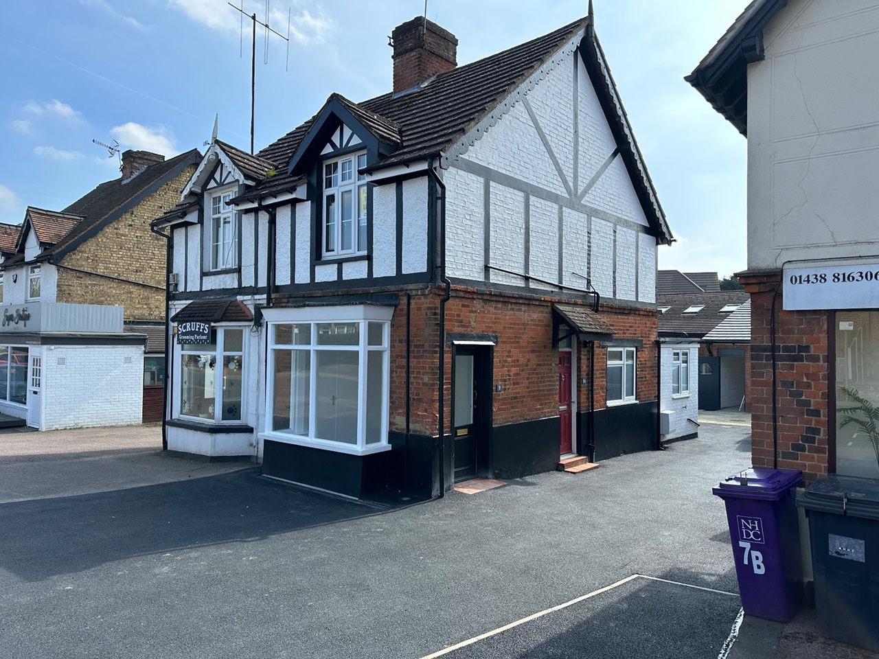 Knebworth 1 Bed Flat, Station Road, SG3 To Rent Now for £1,000.00 p/m