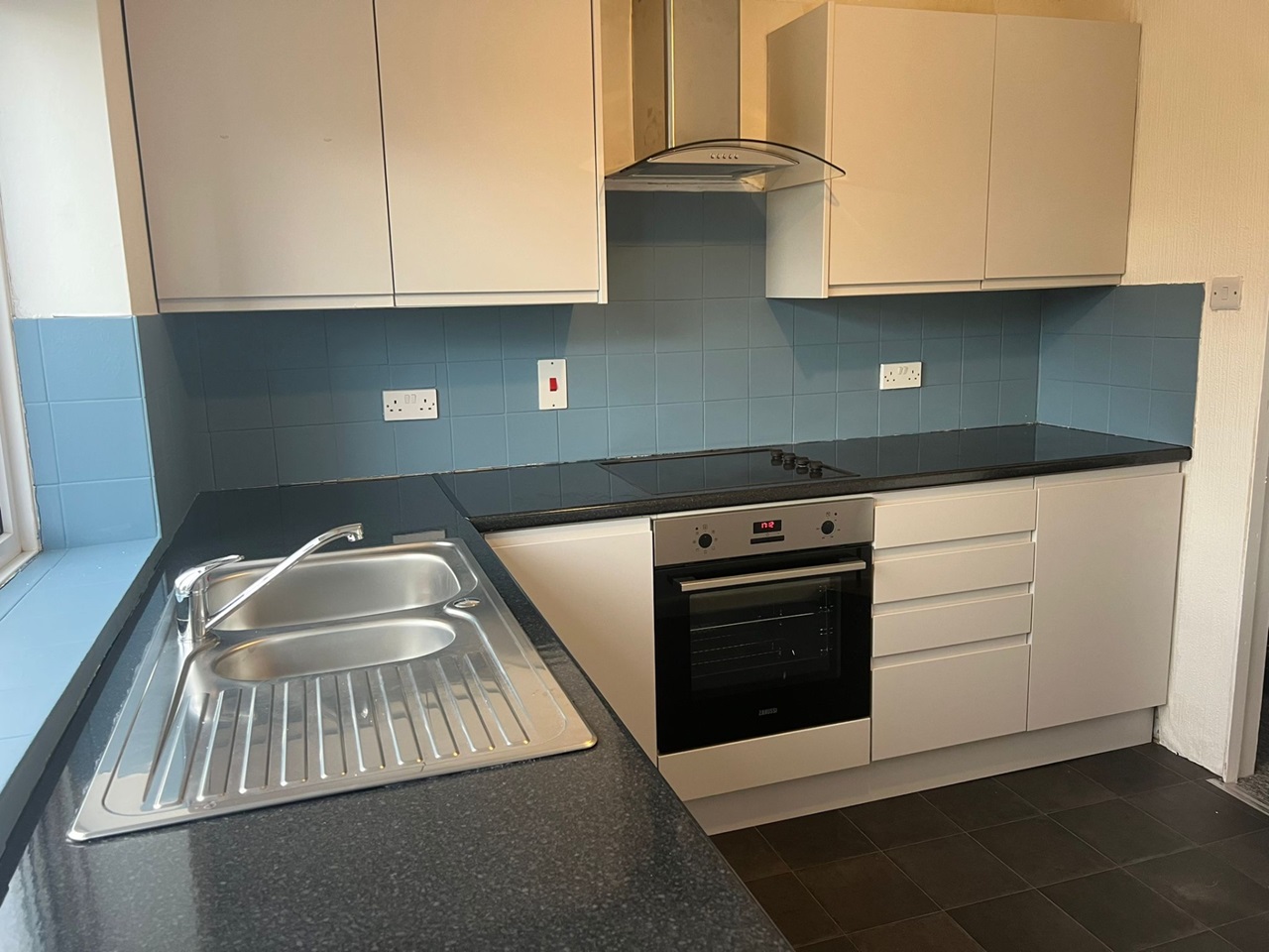 Blackfield, Southampton 3 Bed Flat, Hampton Lane, SO45 To Rent Now