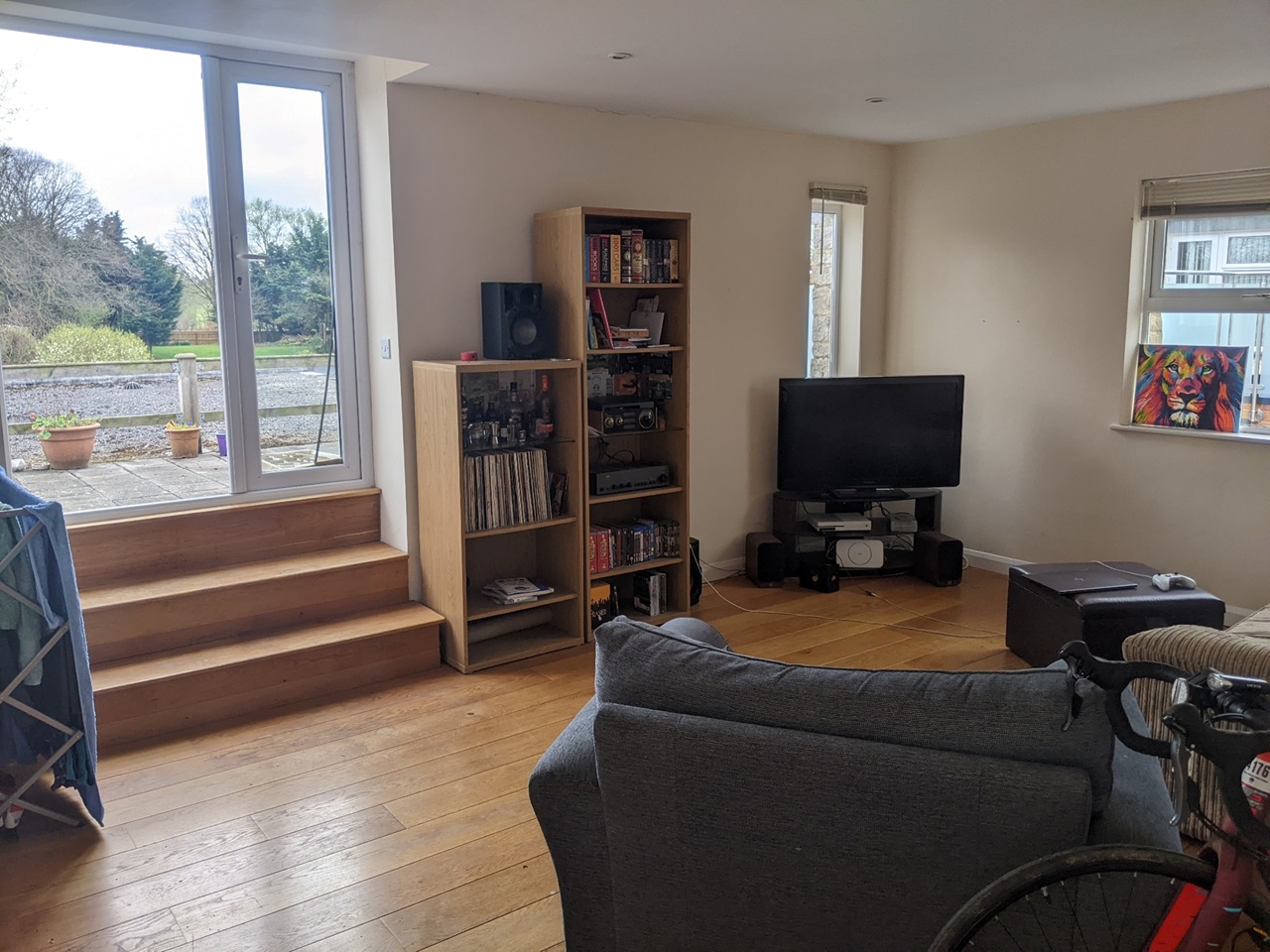 Nr.Banbury 2 Bed Flat, Manor Road, OX17 To Rent Now for £1,025.00 p/m