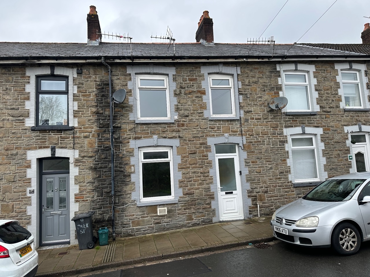 Abercynon, Mountain Ash 3 Bed Terraced House, Park Street, CF45 To