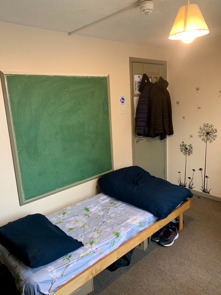 London Bedsit, Arbery Road, E3 To Rent Now for £850.00 p/m