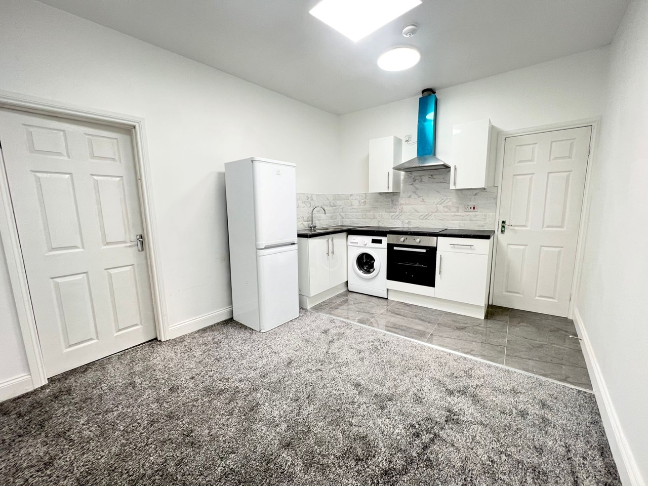 London 1 Bed Flat, Romford Road, E12 To Rent Now for £1,500.00 p/m