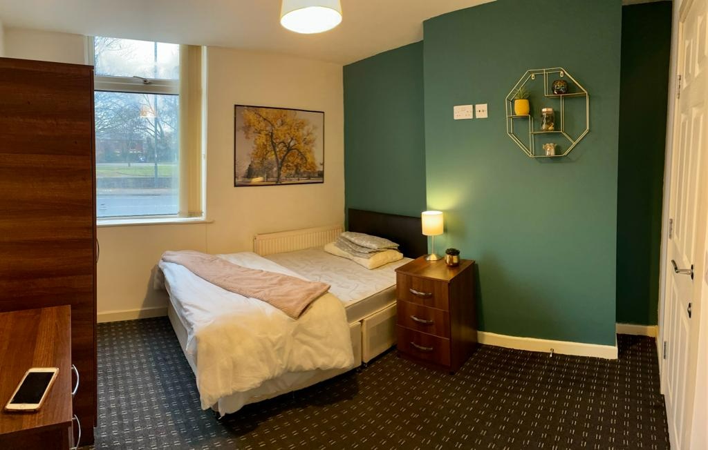 Failsworth, Manchester Room in a Shared House, Oldham Road, M35 To