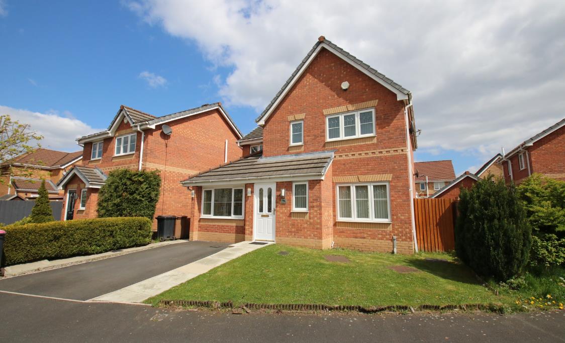 Irlam, Manchester 4 Bed Detached House, Rixtonleys Drive, M44 To
