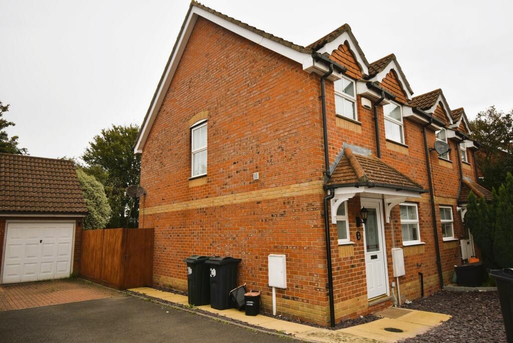 Kingsnorth, Ashford 2 Bed SemiDetached House, Redberry Road, TN23