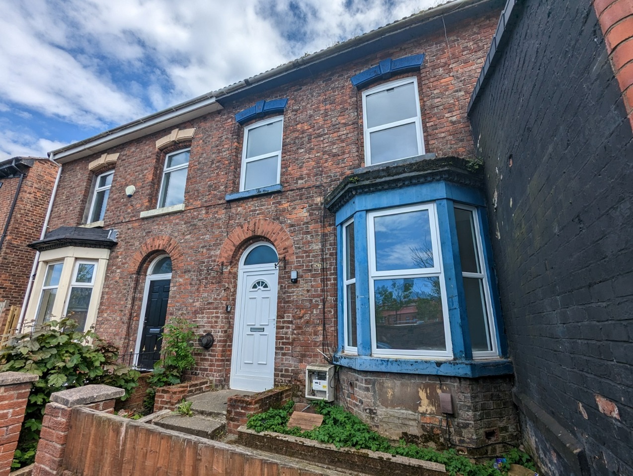 Birkenhead Room in a Shared House, Church Road, CH42 To Rent Now