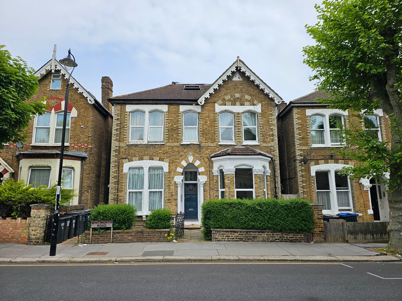 London 1 Bed Flat, Whitworth Road, SE25 To Rent Now for £1,350.00 p/m