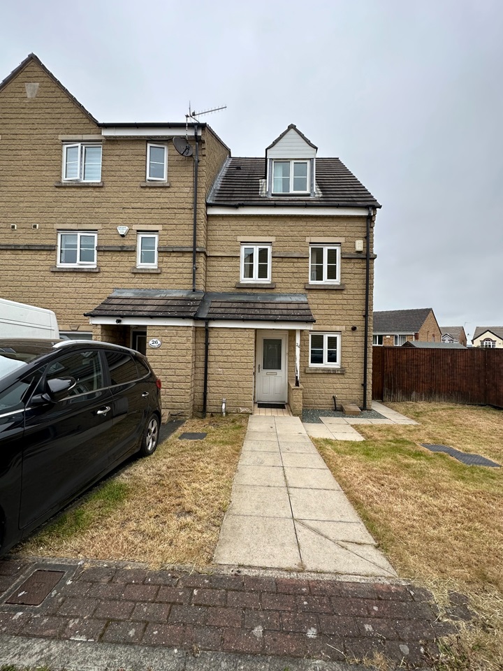 Idle, Bradford 3 Bed SemiDetached House, Brander Close, BD10 To
