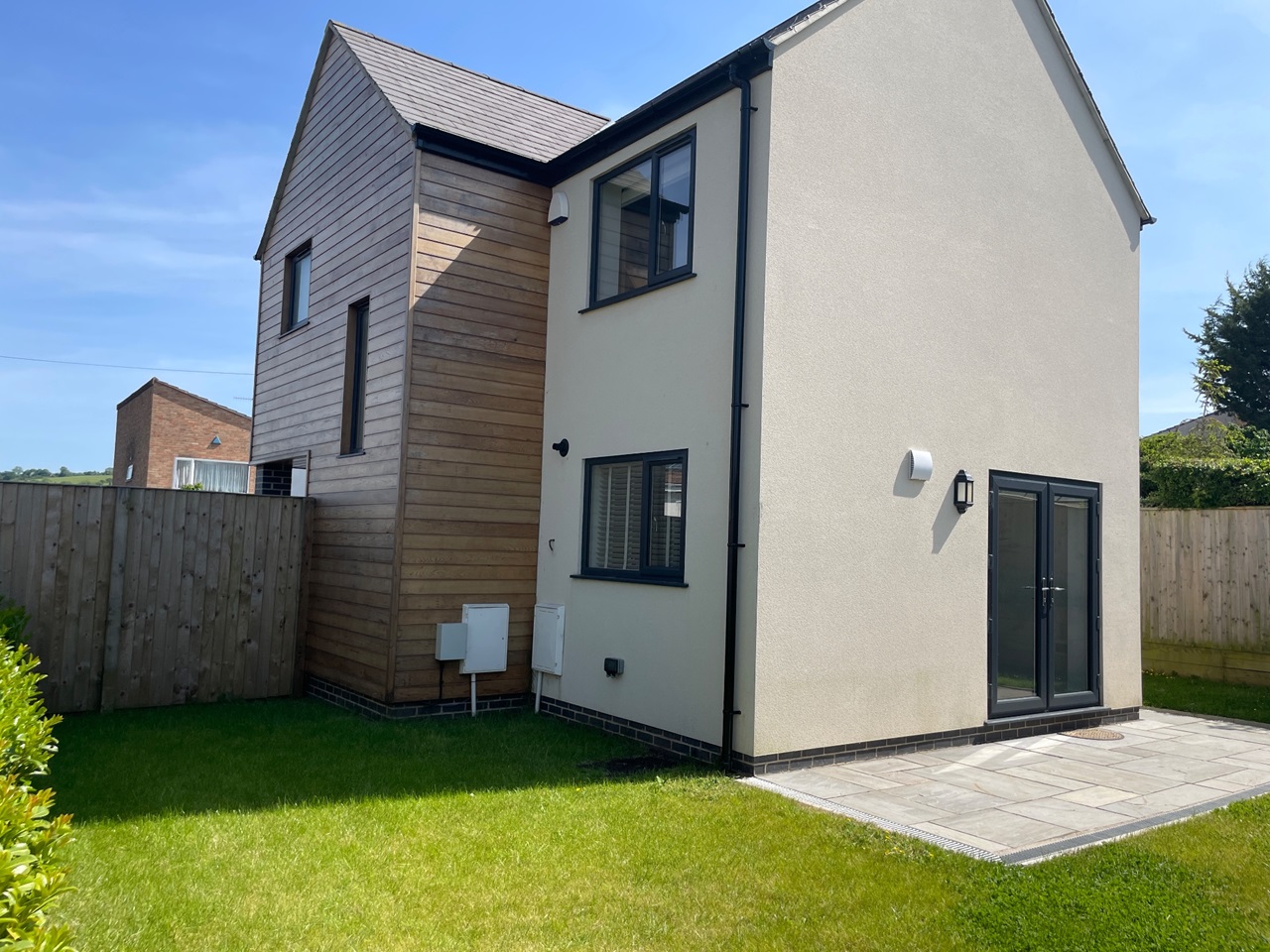 Bristol 2 Bed Detached House, Coldpark Road, BS13 To Rent Now for £