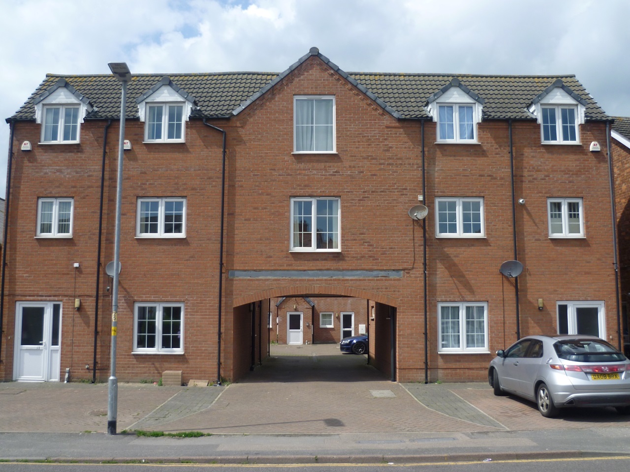 Skegness 2 Bed Flat, Drummond Road, PE25 To Rent Now for £675.00 p/m