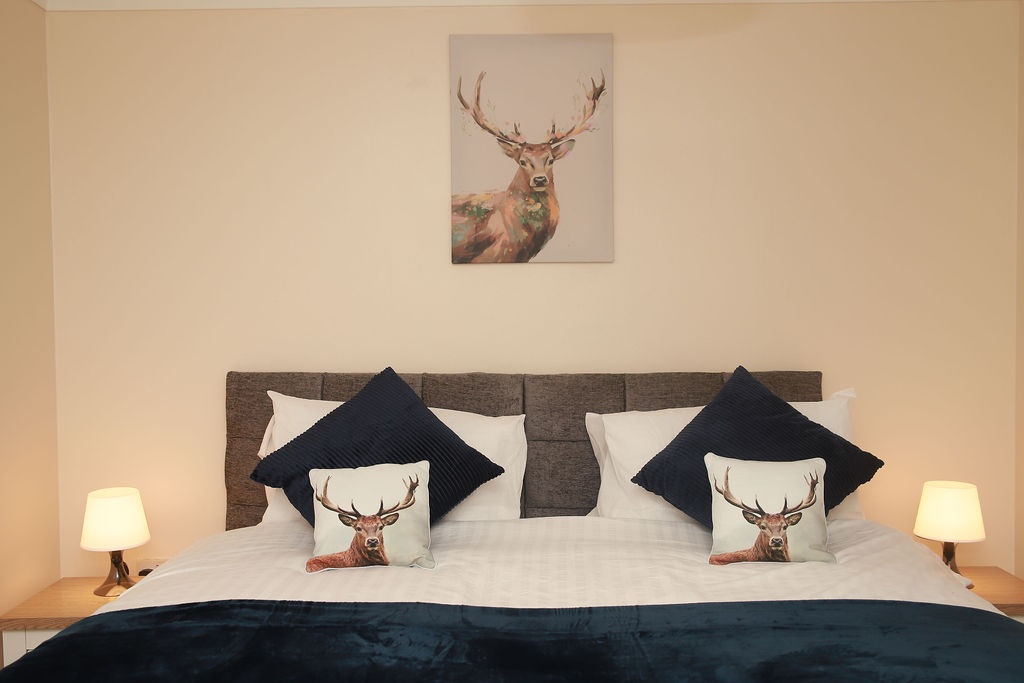 Tilbury Room in a Shared Flat, Dock Road, RM18 To Rent Now for £750