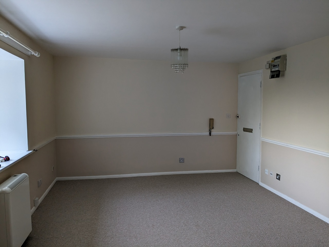 Romford Studio Flat, Blacksmiths Close, RM6 To Rent Now for £950.00 p/m
