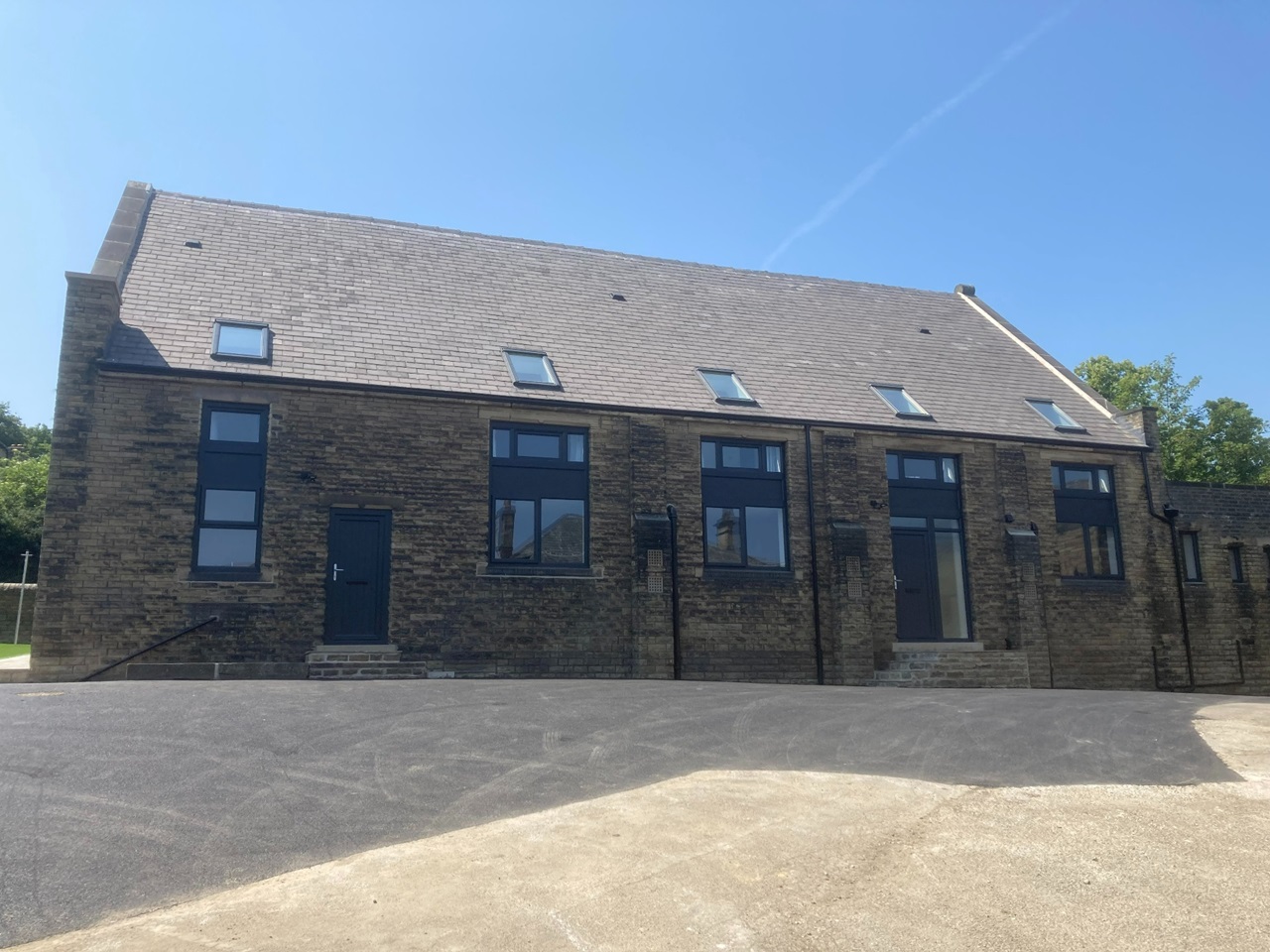 Brighouse 1 Bed Flat, The Meeting House, HD6 To Rent Now for £625.