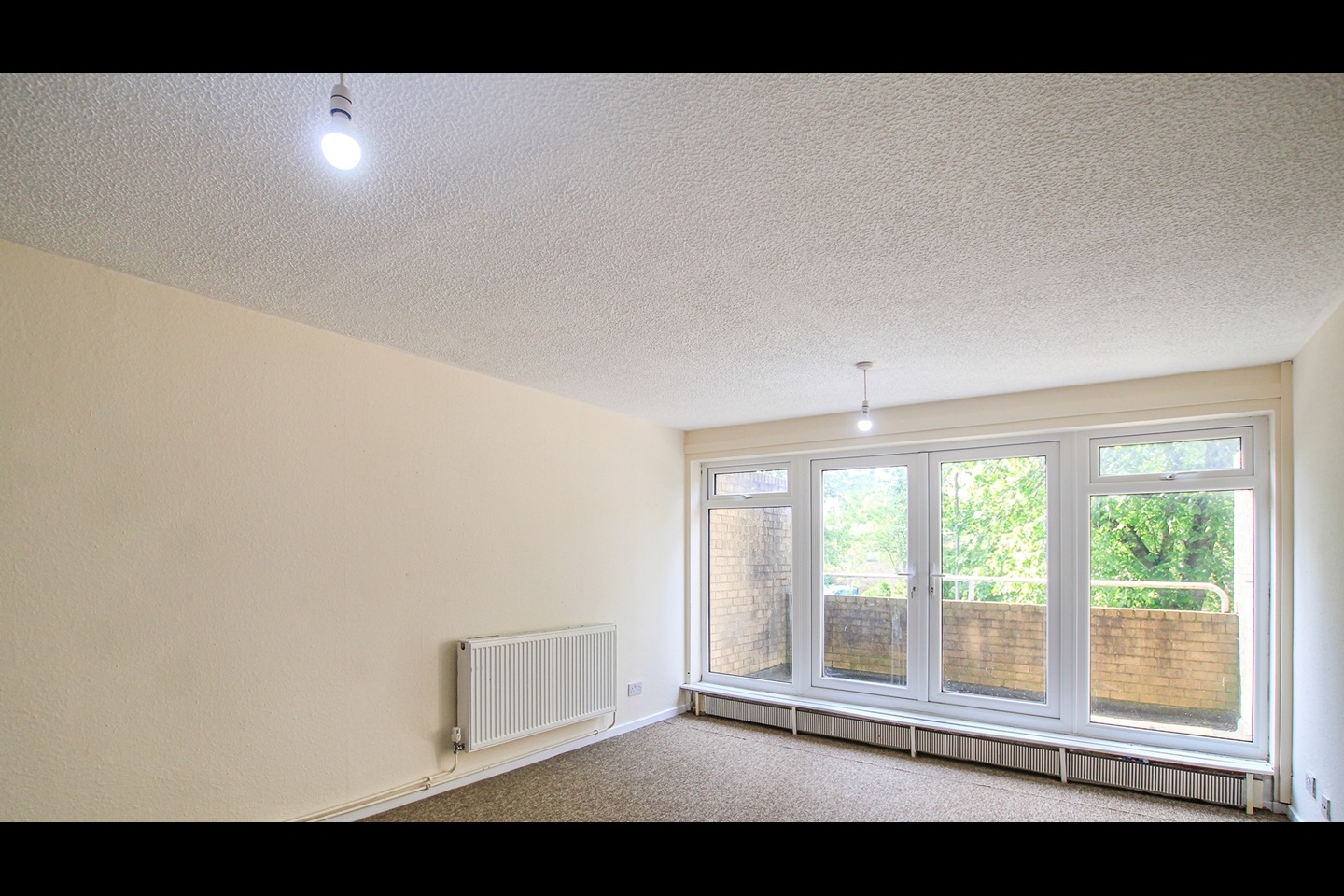 Conniburrow, Milton Keynes 4 Bed Terraced House, Bramble Avenue, MK14