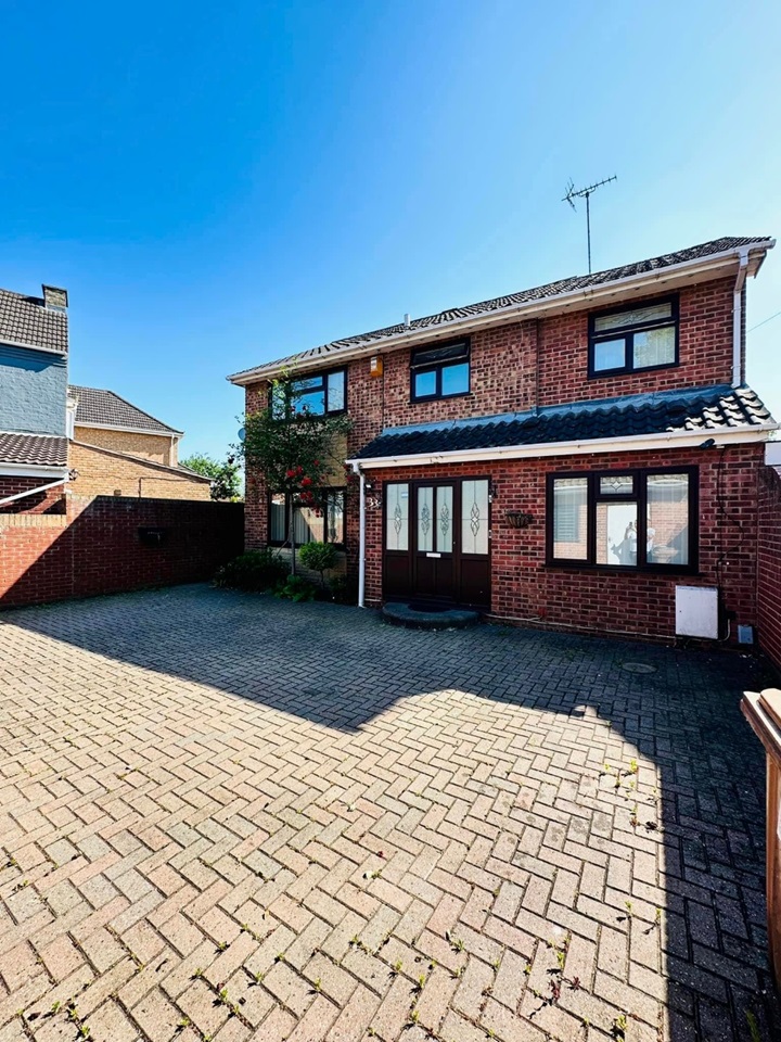 Peterborough 4 Bed Detached House, Elmfield Road, PE1 To Rent Now