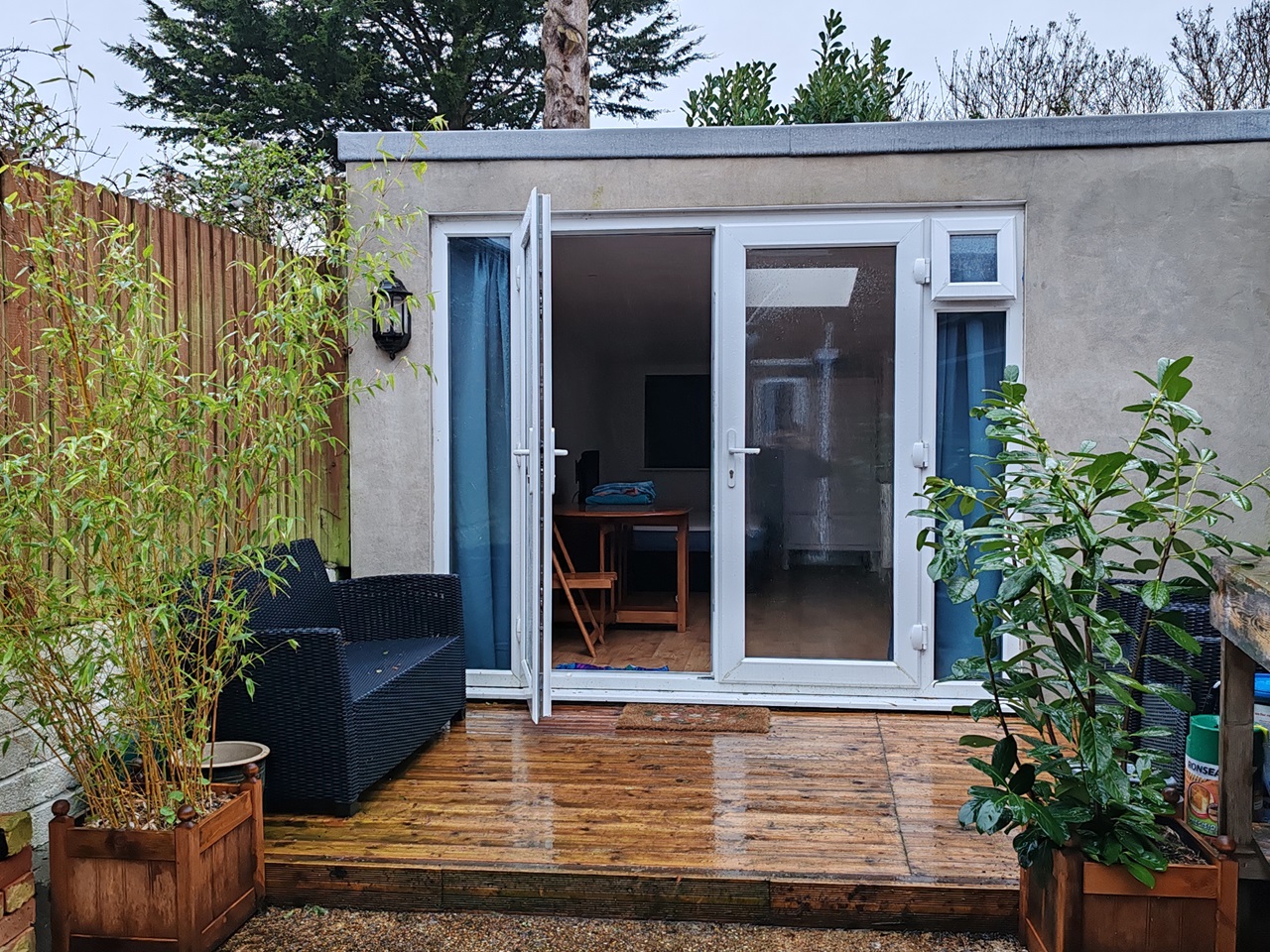 Brighton Studio Flat, Carden Avenue, BN1 To Rent Now for £700.00 p/m