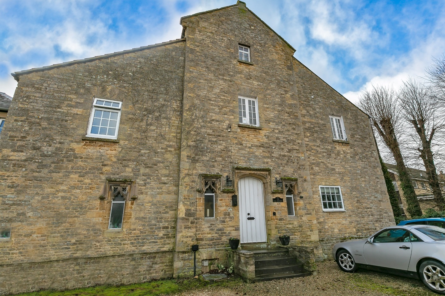 Wendlebury, Bicester 1 Bed Flat, The Old Rectory, OX25 To Rent Now for £999.00 p/m