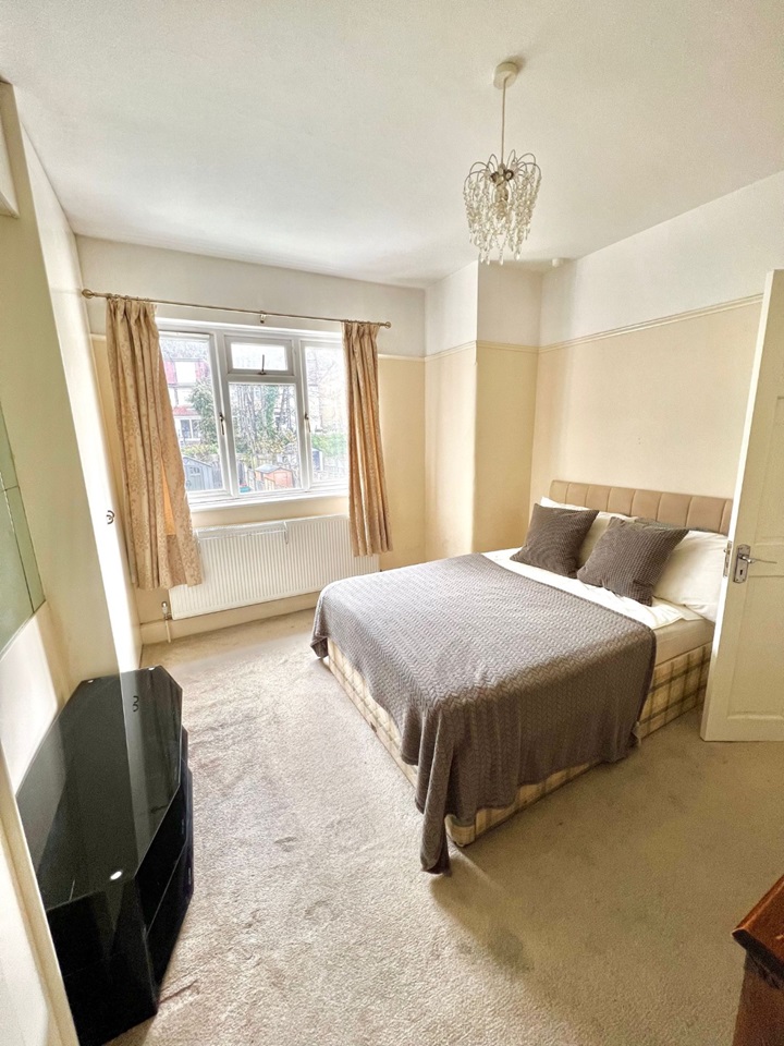 Thornton Heath Room in a Shared House, Thornton Heath, CR7 To Rent