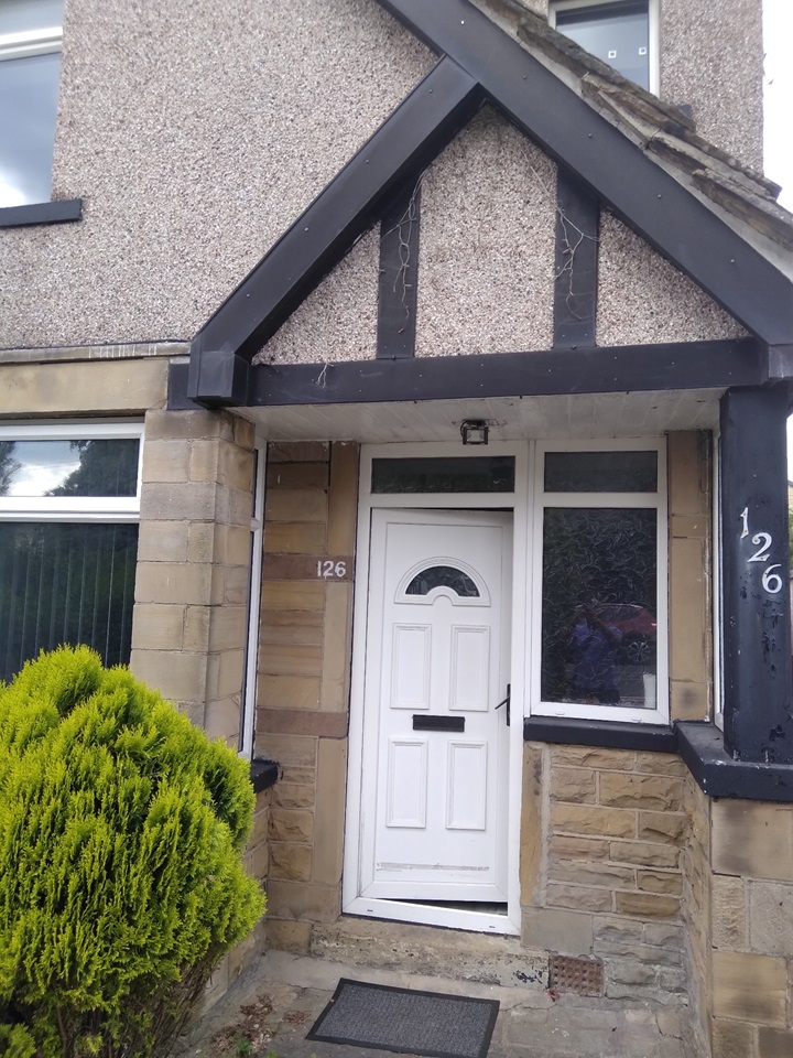 Bradford 3 Bed SemiDetached House, Cooper Lane, BD6 To Rent Now